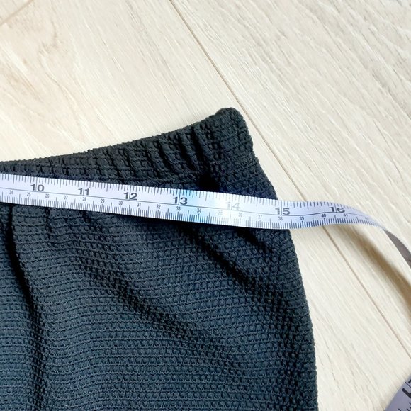 Cute THX Thanx Collection Slip on Skirt - Picture 3 of 6